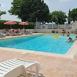 Mobil Avec Terrasse Pour 6 Personnes A - Api-1-52-450