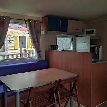 Campeggio Mobil Avec Terrasse Pour 6 Personnes à - Api-1-52-450