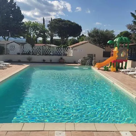 Kamp alanı Mobil Avec Terrasse Pour 6 Personnes A - Api-1-52-450 *