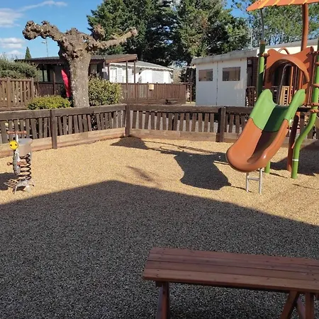 Campeggio Mobil Avec Terrasse Pour 6 Personnes à - Api-1-52-450 *