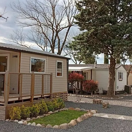 Mobil Avec Terrasse Pour 6 Personnes A - Api-1-52-450 アンデューズ