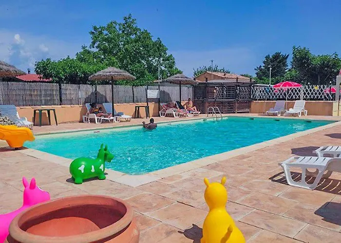 Mobil Avec Terrasse Pour 6 Personnes A - Api-1-52-450 Kamp alanı Anduze