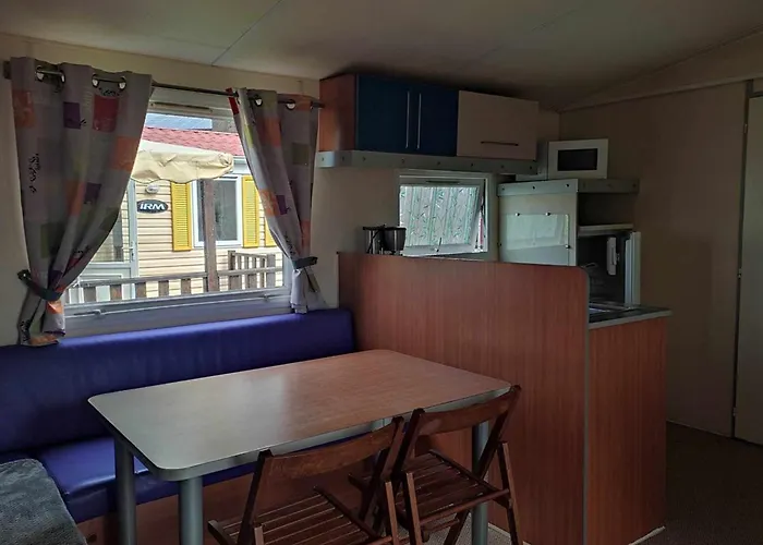 Campeggio Mobil Avec Terrasse Pour 6 Personnes à - Api-1-52-450