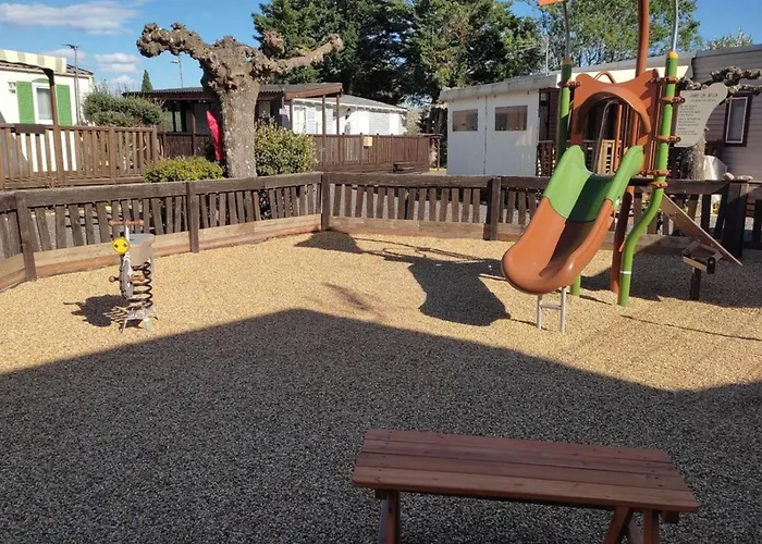 Campeggio Mobil Avec Terrasse Pour 6 Personnes à - Api-1-52-450 *