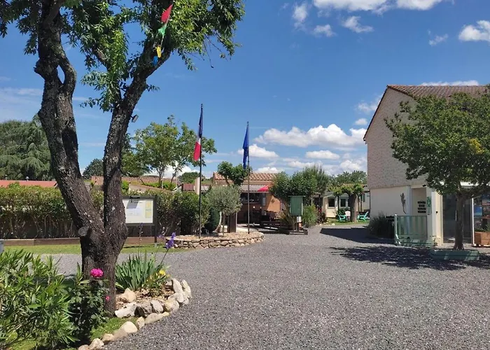 Mobil Avec Terrasse Pour 6 Personnes à - Api-1-52-450 Anduze